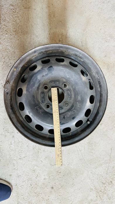 Диск 15 размер.       .