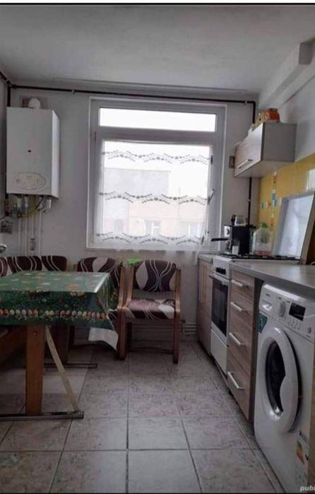 Proprietar vand apartament 2 camere Piatra Neamt