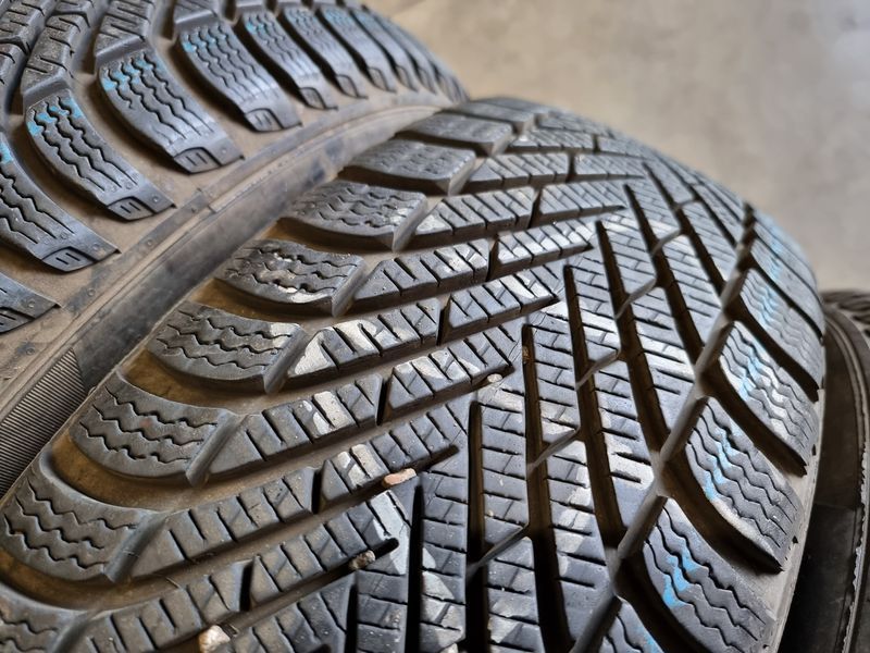 215/60/17 PIRELLI 4бр
