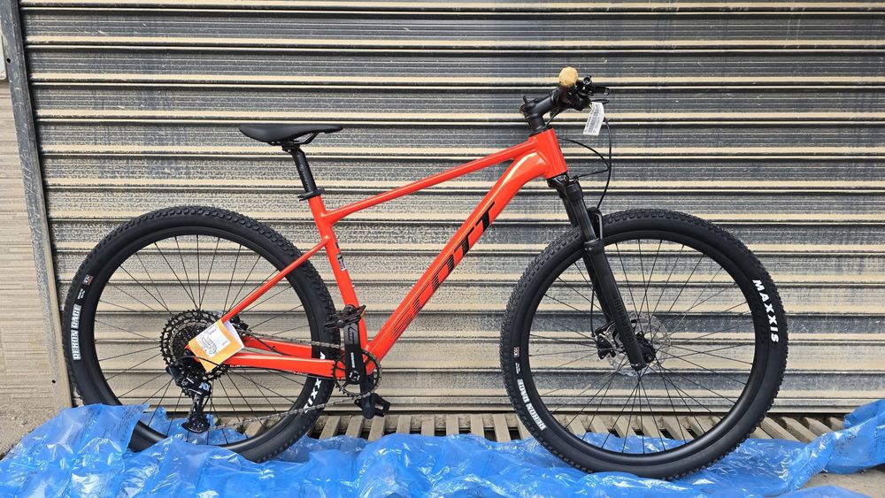 Scott Scale 970 Чисто нов велосипед