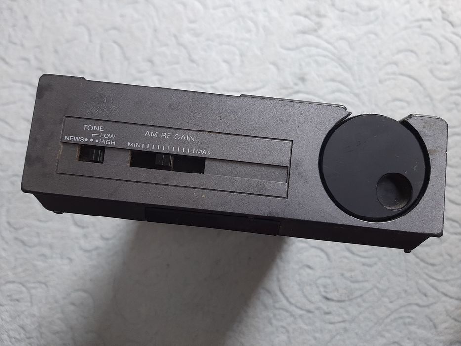 Radio Sony ICF-2001D