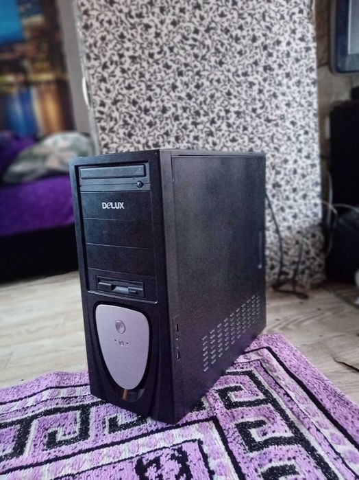 Гейминг компютер DELUX