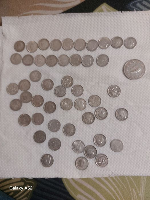 Lot 49 monede de argint englezești vechi