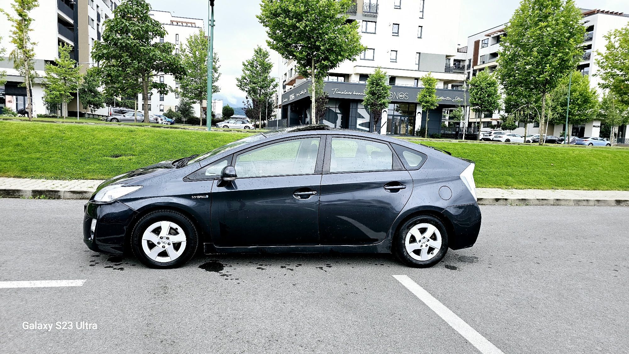 Toyota prins hibrid gpl