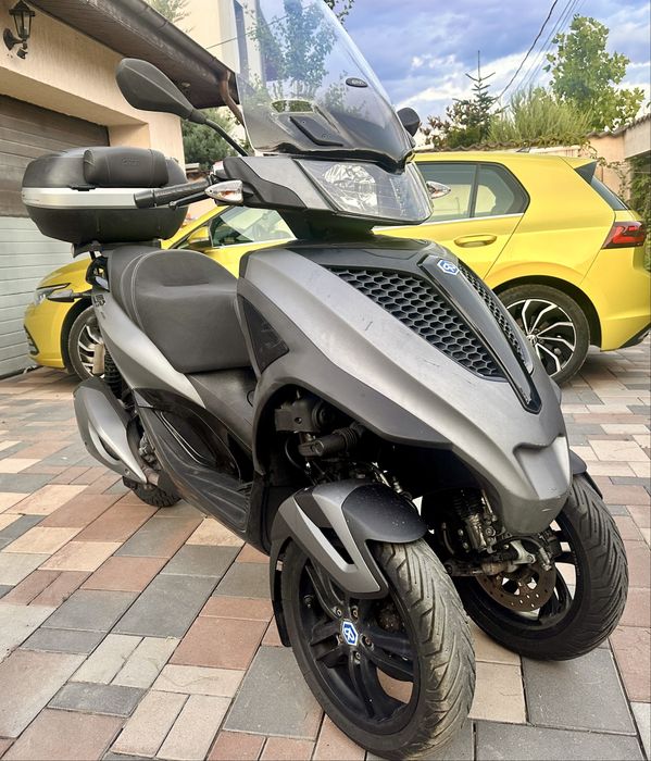 Piaggio mp3, scuter 3 roti, scuter piaggio, conduci cu B