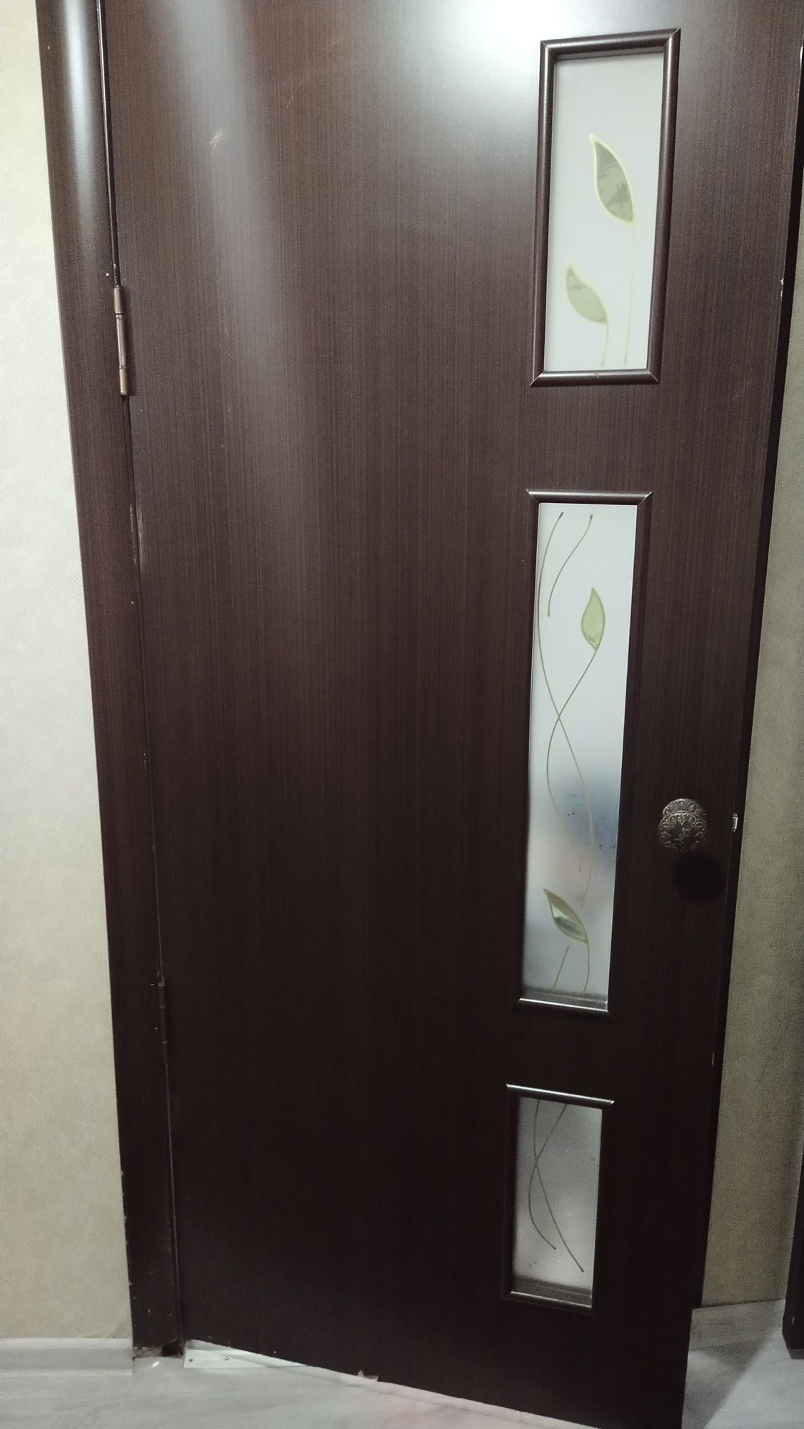Продается межкомнатные двери