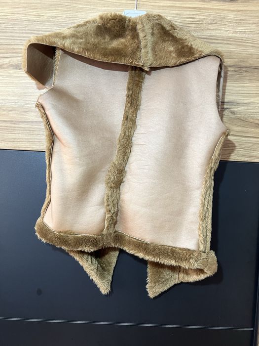 Дамски елеци с косъм