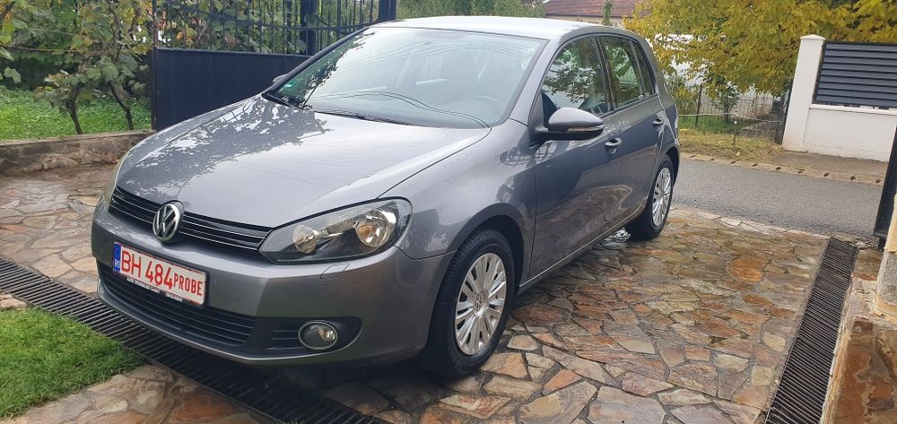 Golf 6 1.6 MPI 102 CP EURO 5 Dublu climatronic incalzire in scaune pil
