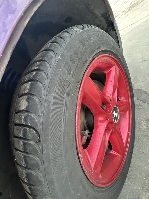 Vând jante cu tot cu cauciucuri pe 16 5x120