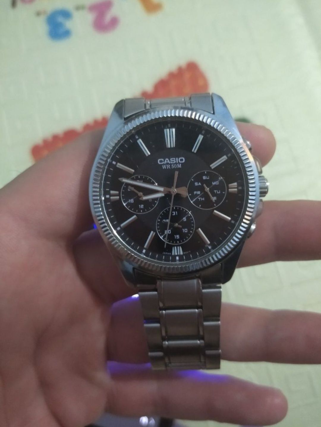 Обменяю смарт и часы casio wr50m original