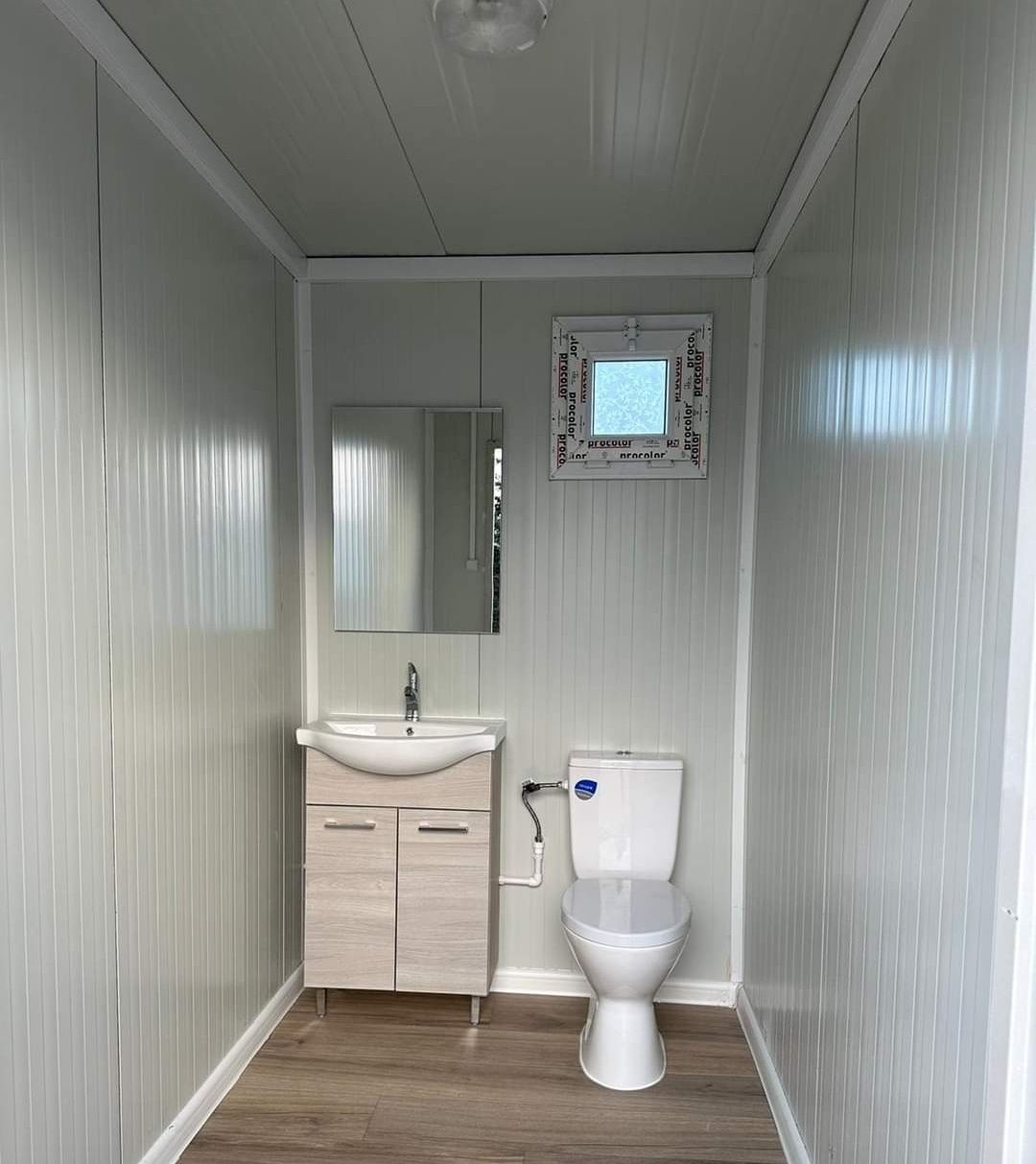 Vand container modular cu grup sanitar propriu