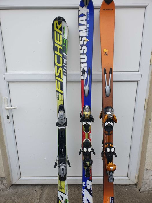 Ski si clapari de vanzare