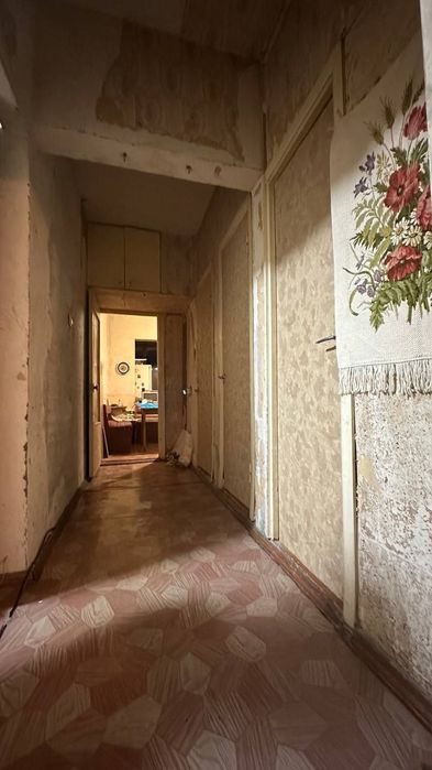 Срочно продаётся квартира в Яшнабадском районе Тузель 2 4/5/5