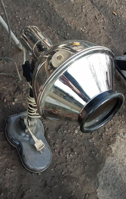 Соллюкс ( медицинская , лечебная лампа )  СССР