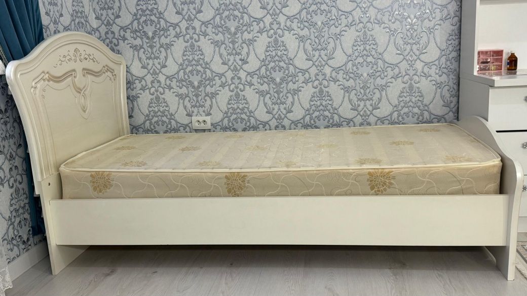 Продаётся кровать