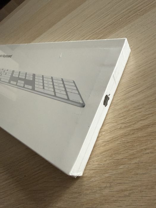 Apple Magic Keyboard cu Numeric Keyboard A1843