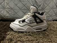 Air Jordan 4 DIY