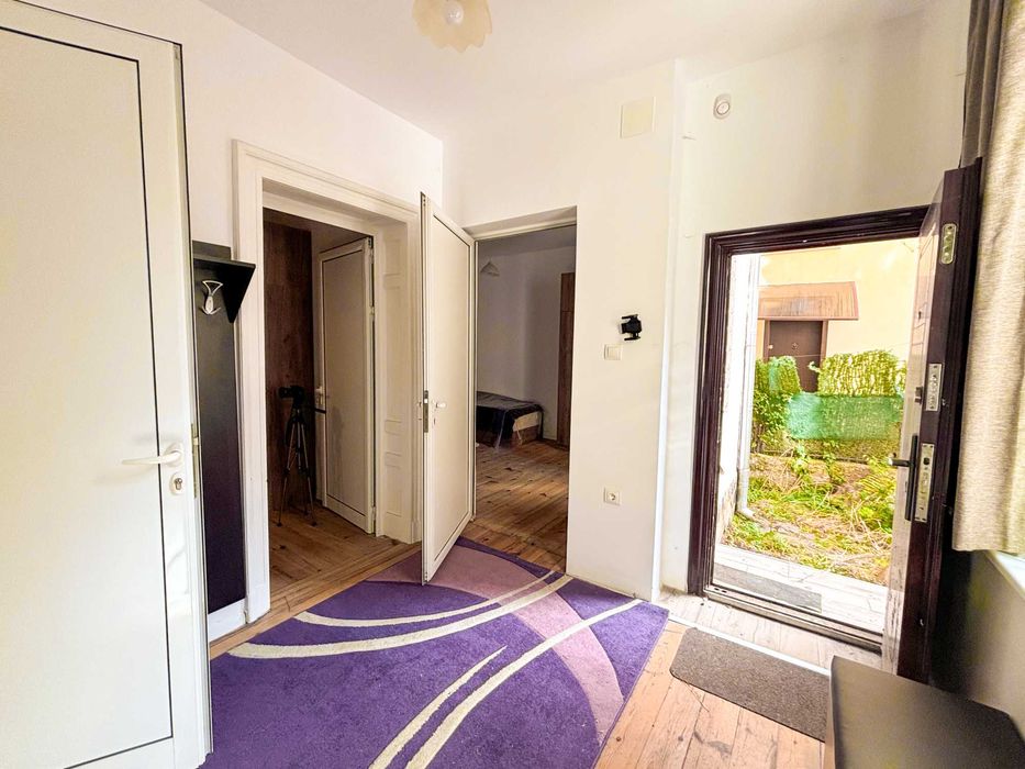 Продава се Тристаен апартамент в София, Оборище - 80 кв.м за 10 €/кв.м - Снимка #3