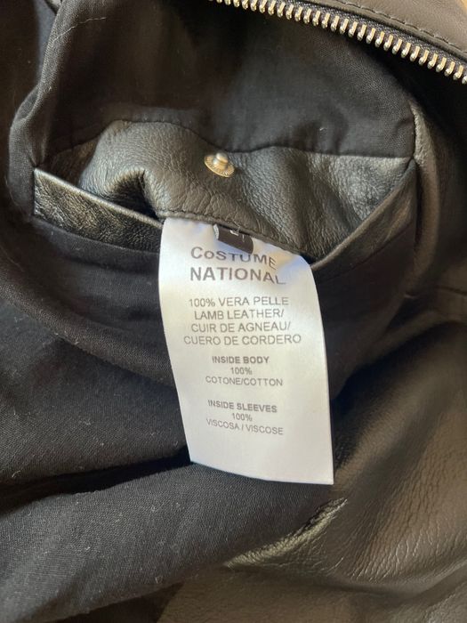 Custome National оригинално естествена кожа