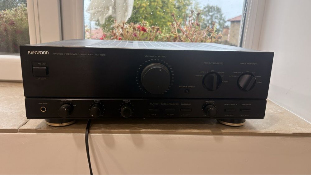 Усилвател KENWOOD 550лв