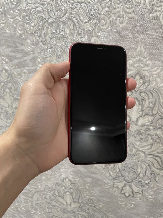 Продам iPhone 11 64gb в идеальном состоянии