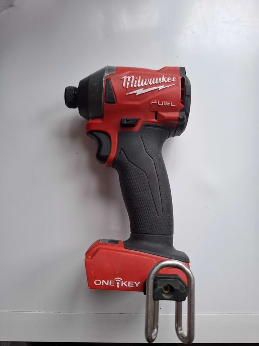 Milwaukee M18 ONEID2
