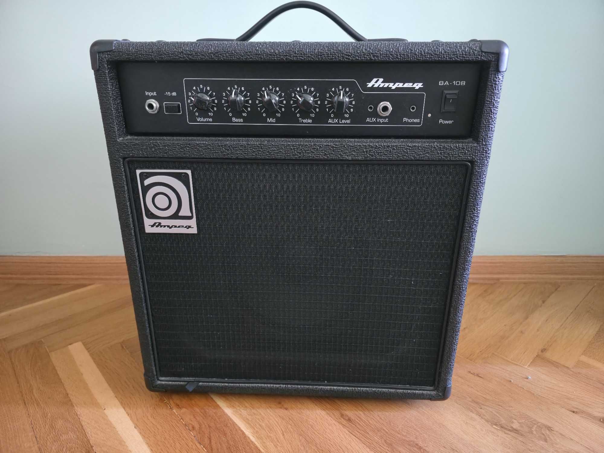 Продавам бас кубе Ampeg BA-108v2, 20W