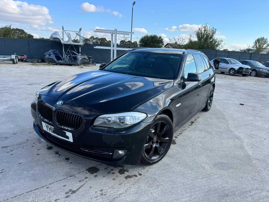 Dezmembram BMW F11 2011 break 2.0
