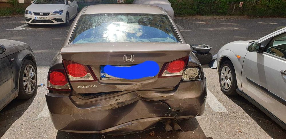 Tinichigerie-vopsitorie auto-moto ,ofer servici de calitate