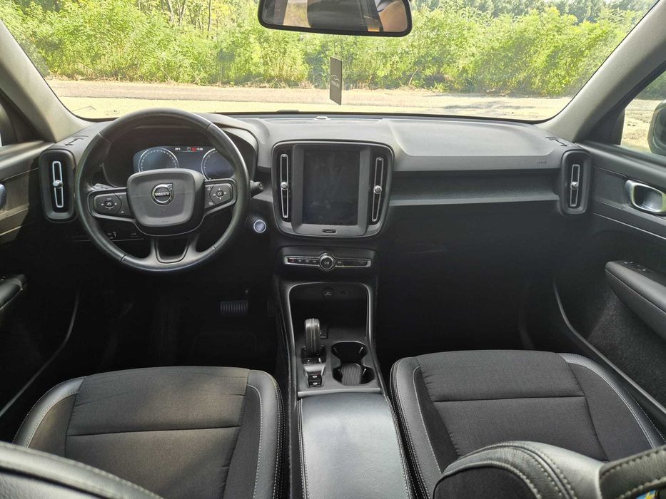 Volvo XC40 2.0D automata