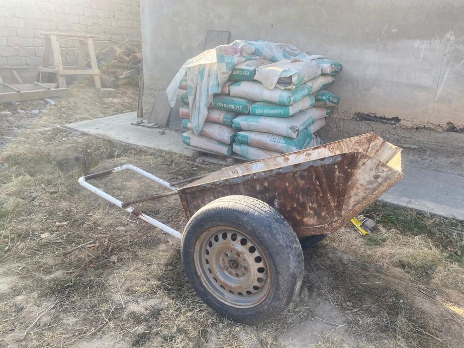 Тачка арба б/у для стройки