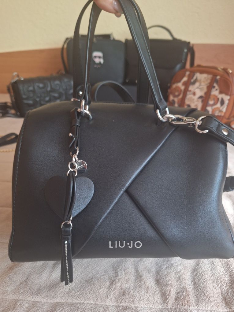 Дамски чанти Liu Jo, Guess, Karl, Pinko, Verde, Zara  и  други.