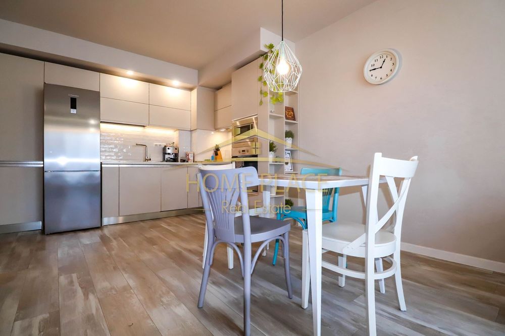 Дава се под наем Двустаен апартамент в Варна, ХЕИ - 80 кв.м за 1071 € - Снимка #1