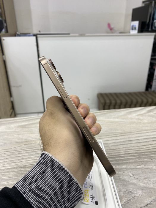 Iphone 16 pro max 100% 146 sikl