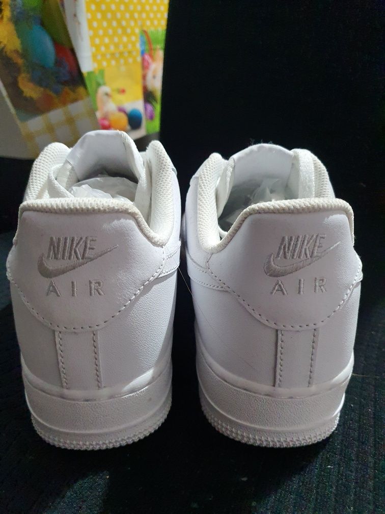 Adidasi Nike Air Force
