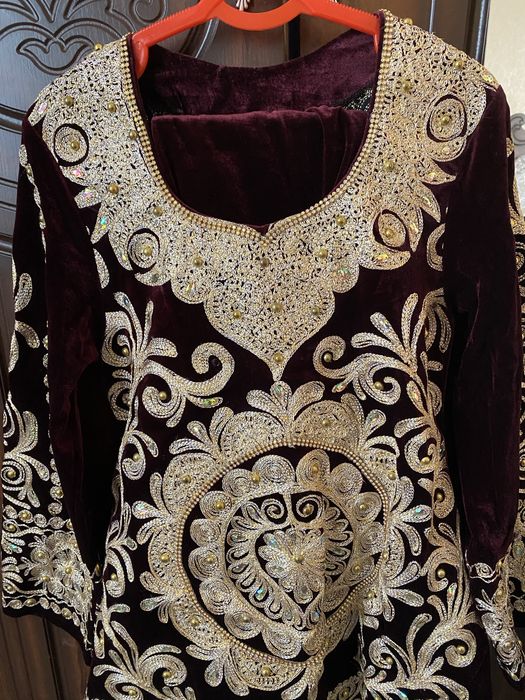 Ko’yne sotiladi kamplekt