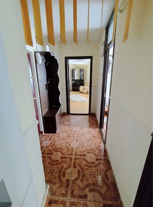 Vând Apartament 3 camere – Călărași