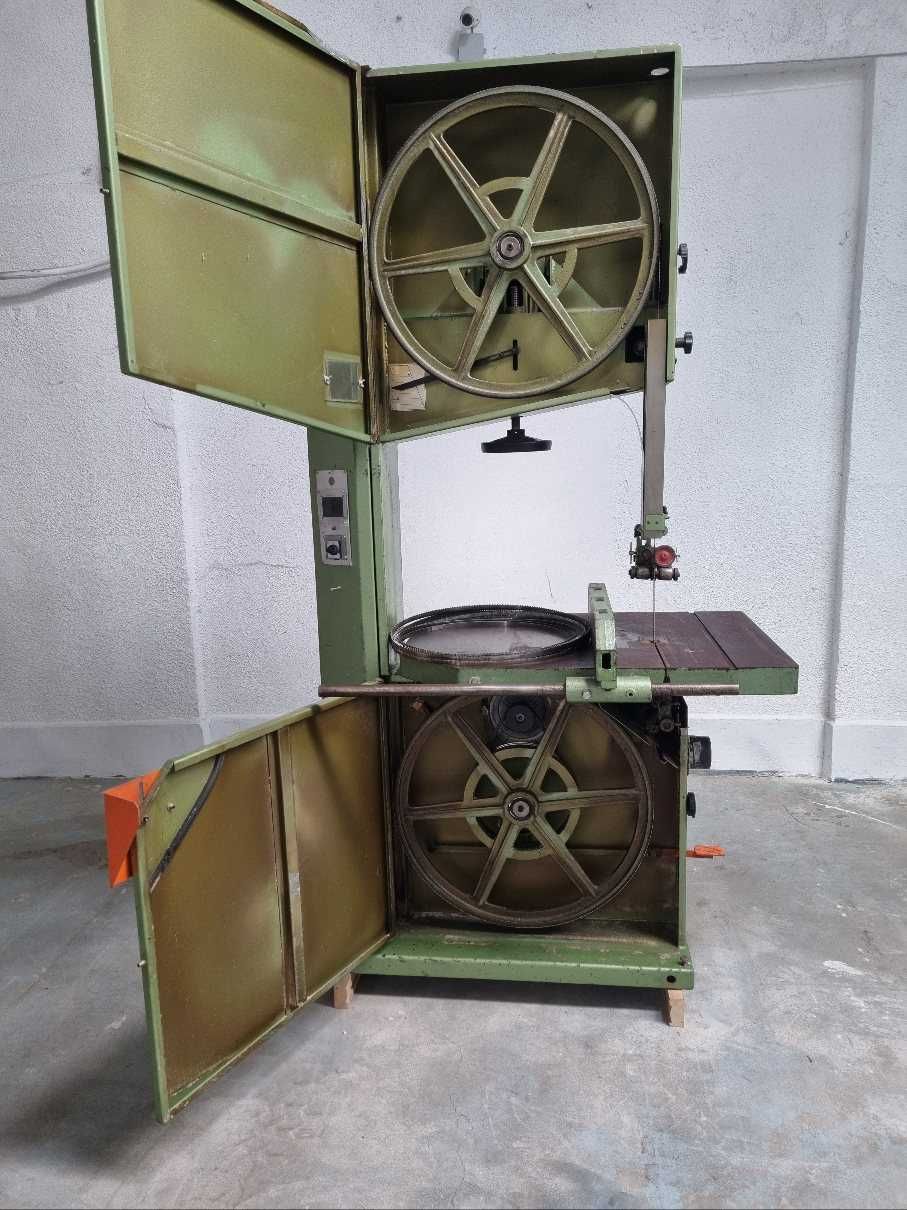 Banzic vertical SCHNEIDER