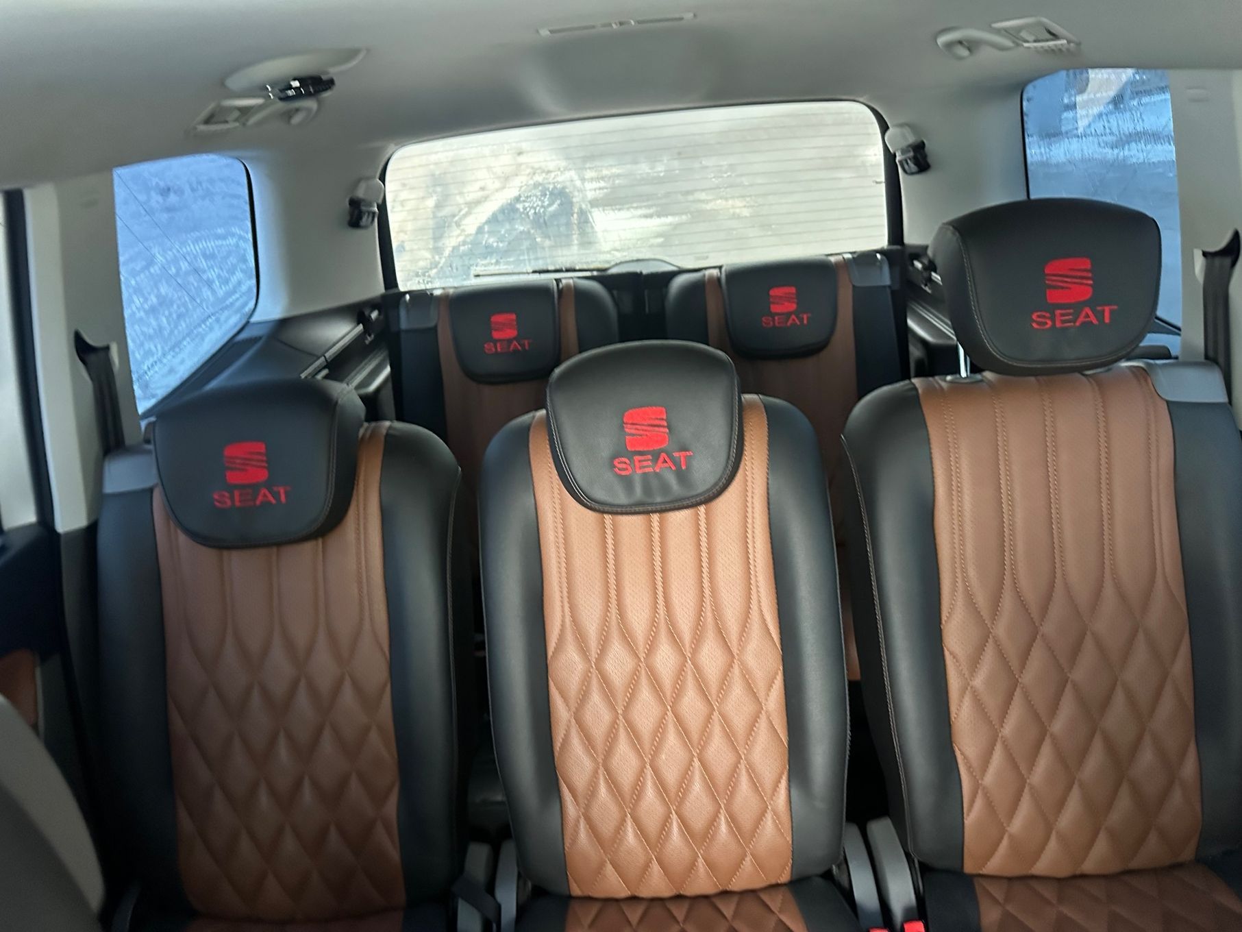 Dezmembrez / Dezmembrari / Piese / Accesorii Seat alhambra 2014 gri 2.0 tdi CFFB , cutie automata PPW