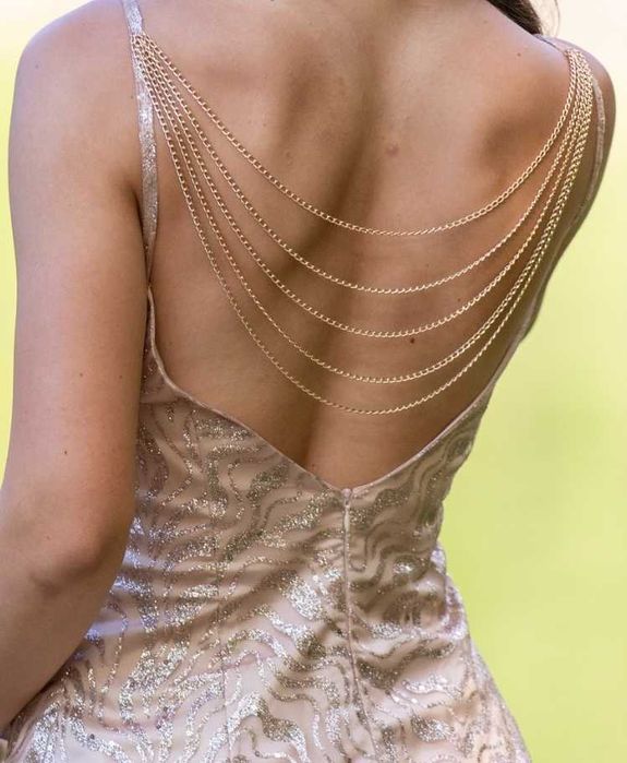 Официална рокля ръчно изработена