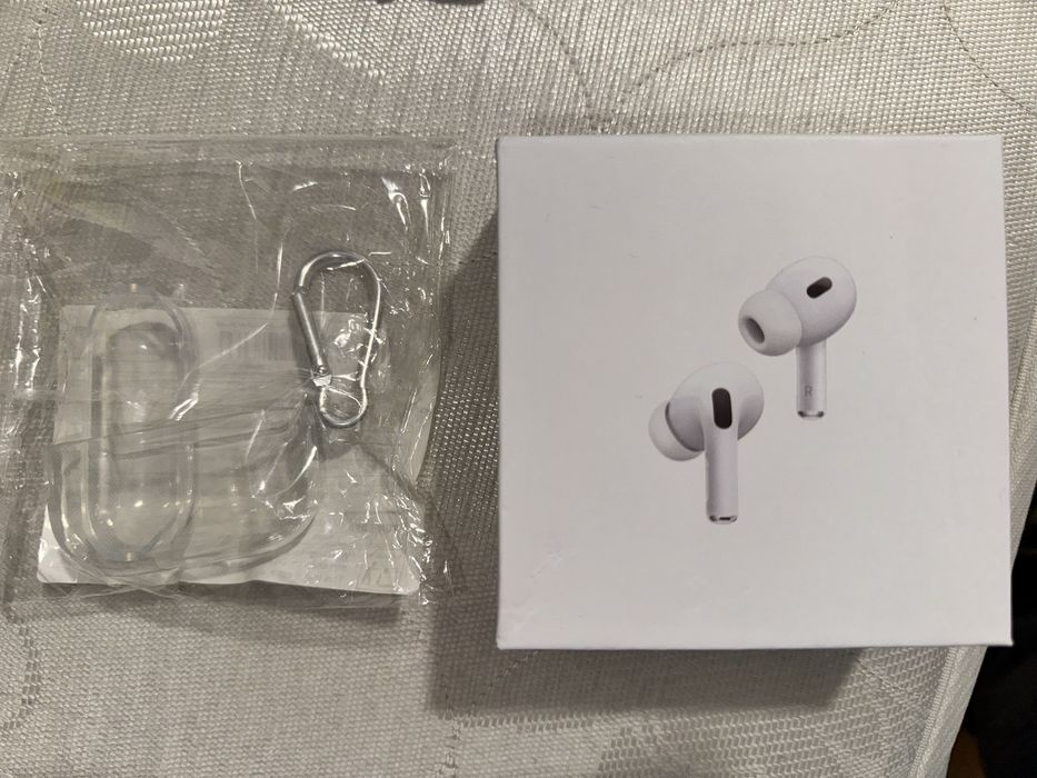 AirPods Pro 2 cu husă (complet nou)