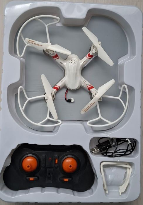 Vând dronă super f