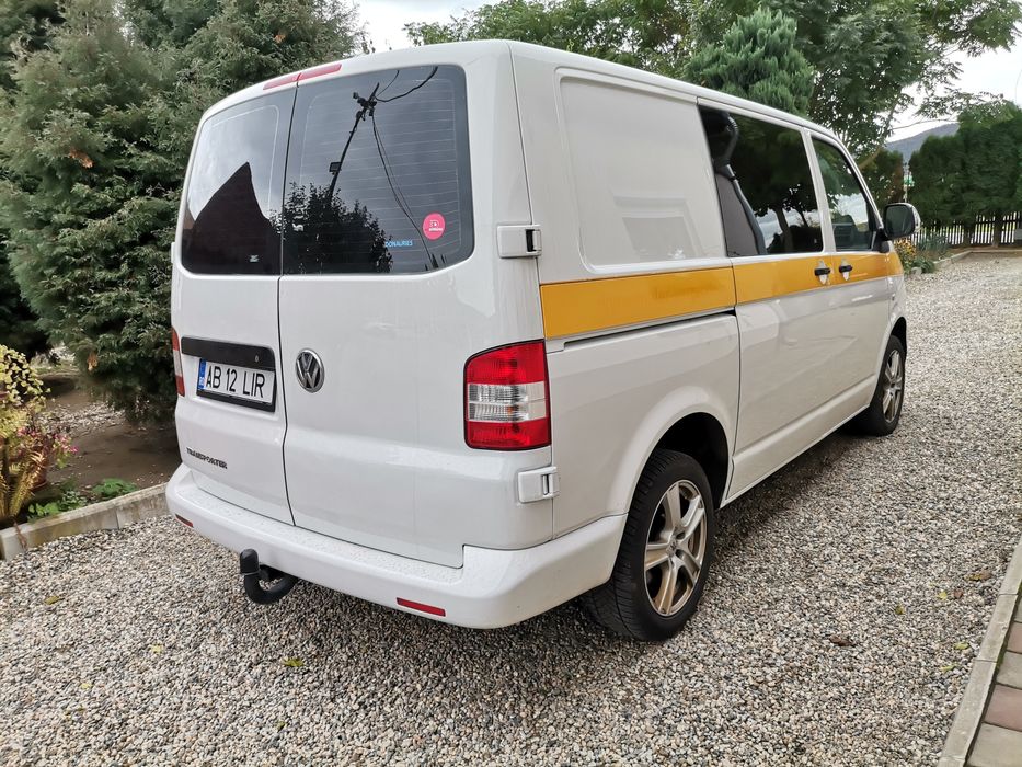 Volkswagen T5.1 Transporter Facelift 2013 2.0 tdi Euro 5 A/C Turism8+1
