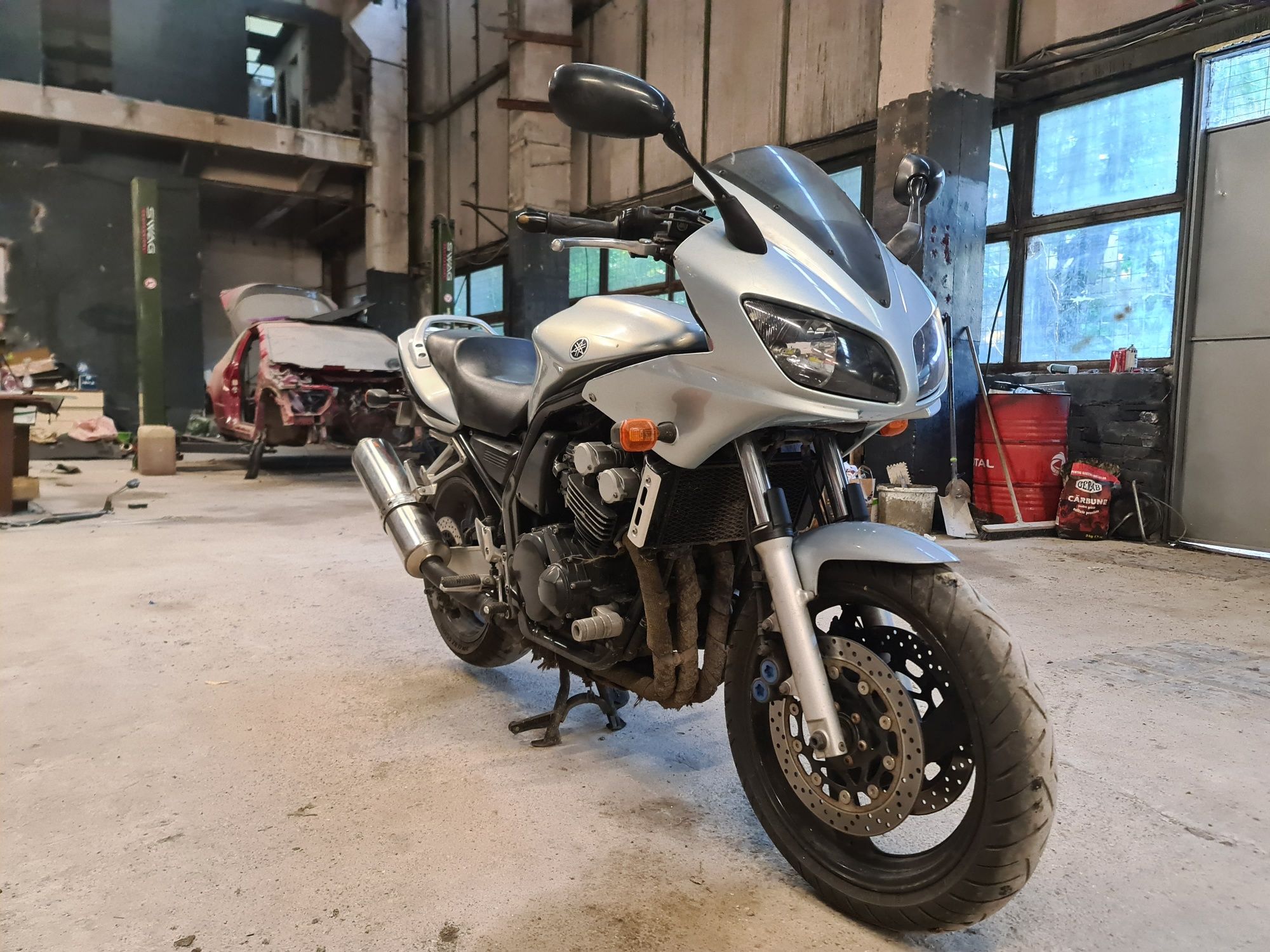 Yamaha FZS 600 2003