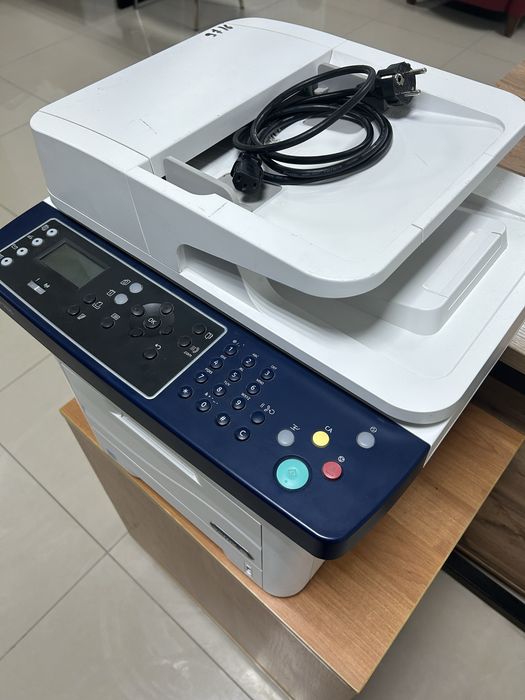 Продается МФУ в отличном состоянии