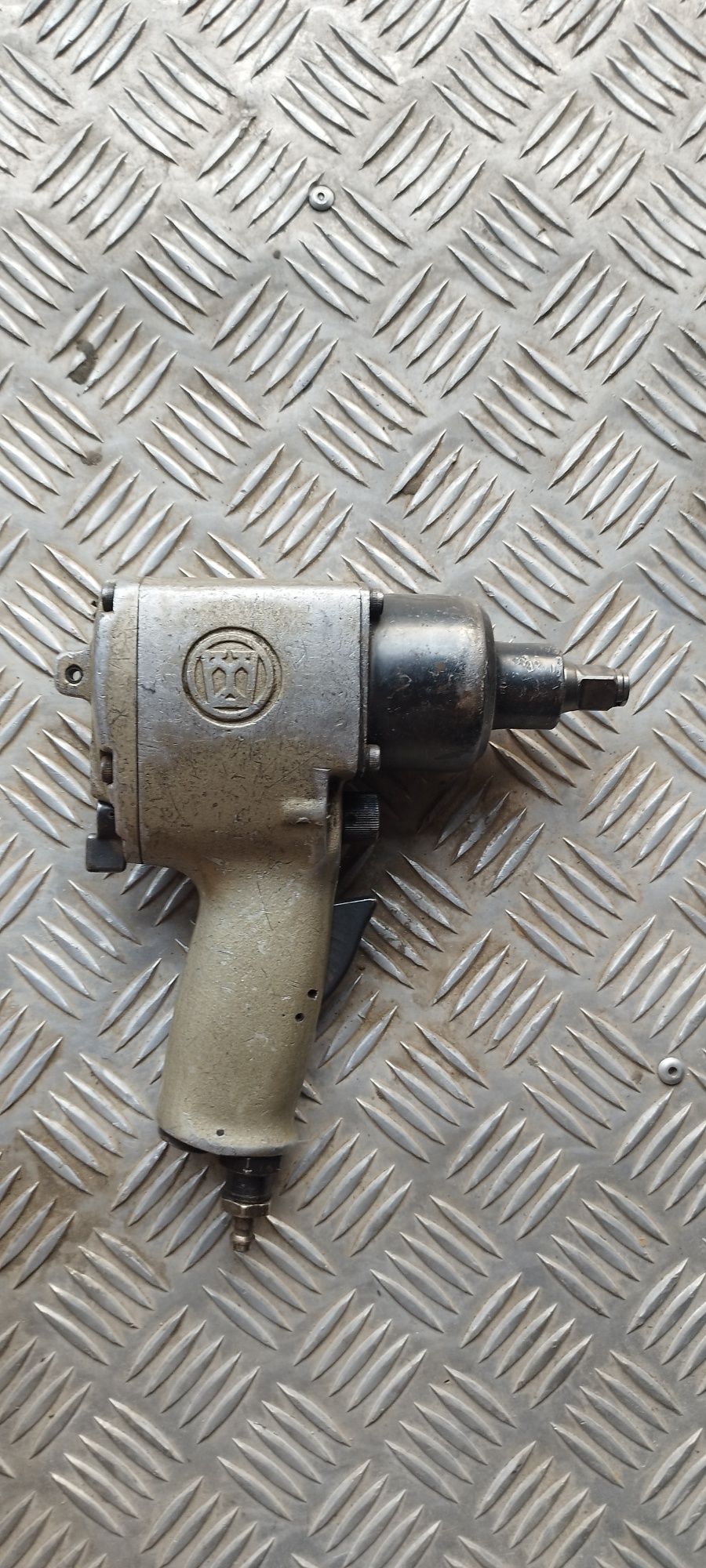 Pistol Pneumatic cu Impact, 1/2