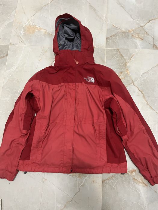 Vand geaca de iarna The North Face