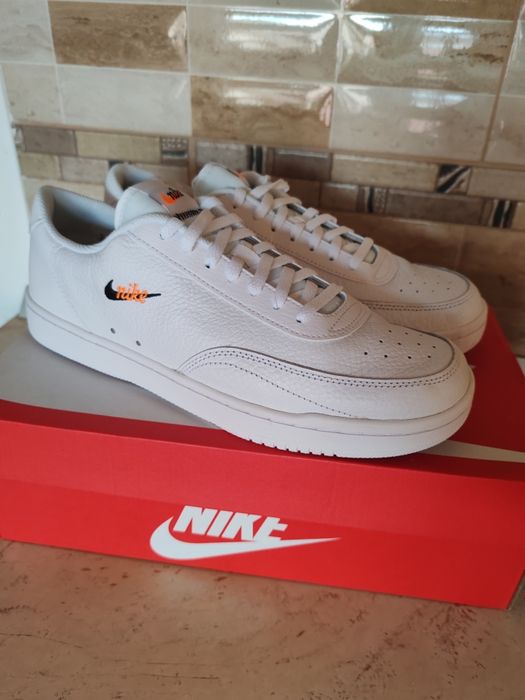 Nike Court Vint age