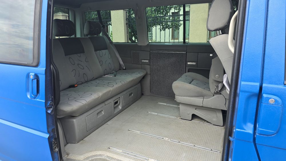 Volkswagen Multivan T4 2.5 TDI – 7 locuri – An 1999