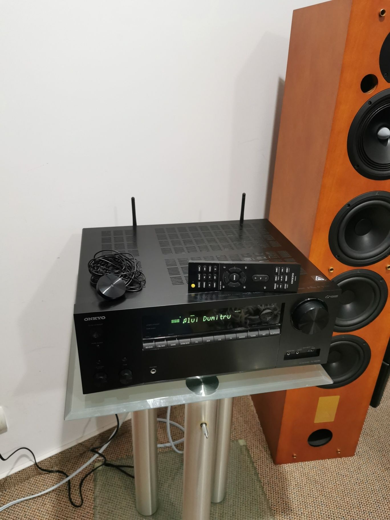 Onkyo TX NR686 dolby atmos bluetooth wifi HDMI arc